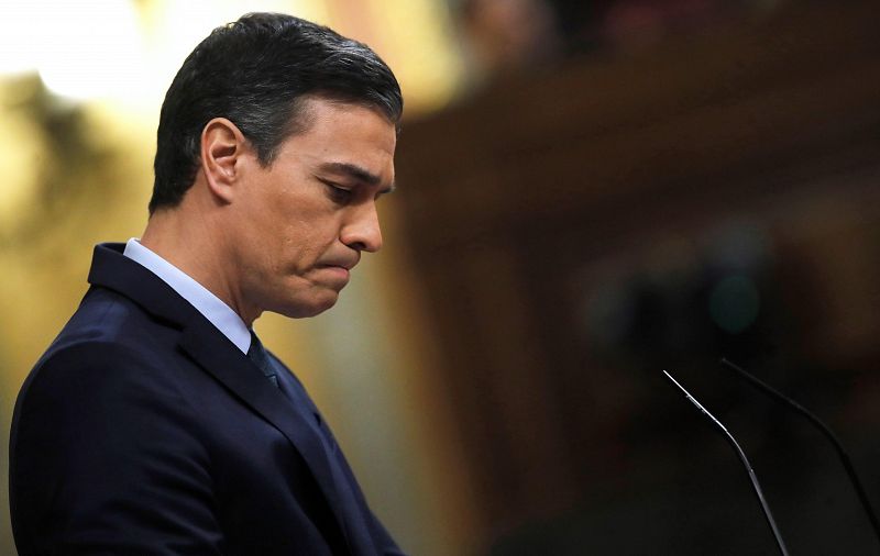 El candidato a la Presidencia del Gobierno, Pedro Sánchez, durante una de sus intervenciones en la segunda jornada del debate de su investidura como presidente del Gobierno este domingo en el Congreso de los Diputados.