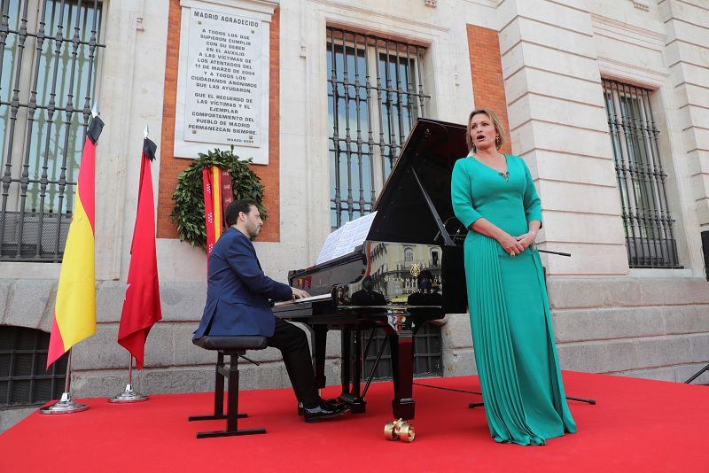 La Comunidad de Madrid homenajea este Dos de Mayo a los héroes que han luchado contra el COVID-19