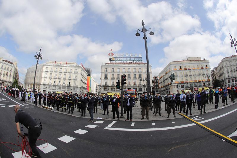 Imagen: La Comunidad de Madrid homenajea este Dos de Mayo a los héroes que han luchado contra el COVID-19