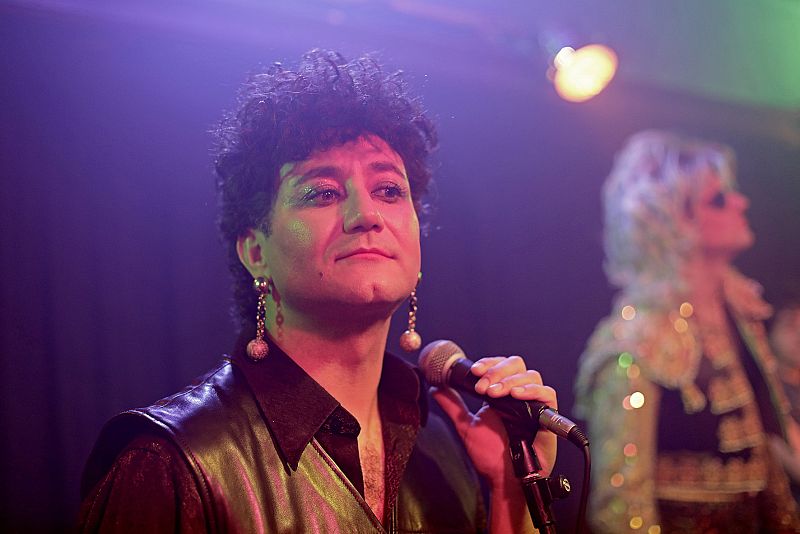 Carlos Santos es Pedro Almodóvar