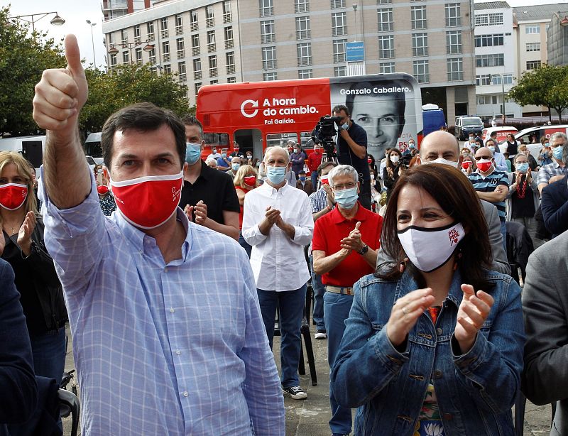 Adriana Lastra acompaña a Gonzalo Caballero en Ferrol