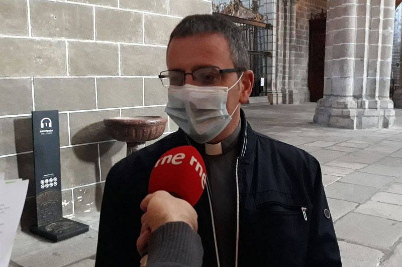 Óscar Robledo, canónigo responsable de patrimonio en la catedral de Ávila.