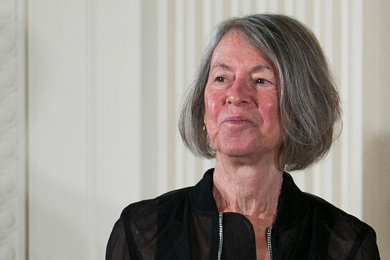 La Nobel Louise Gluck, en un acto en 2015