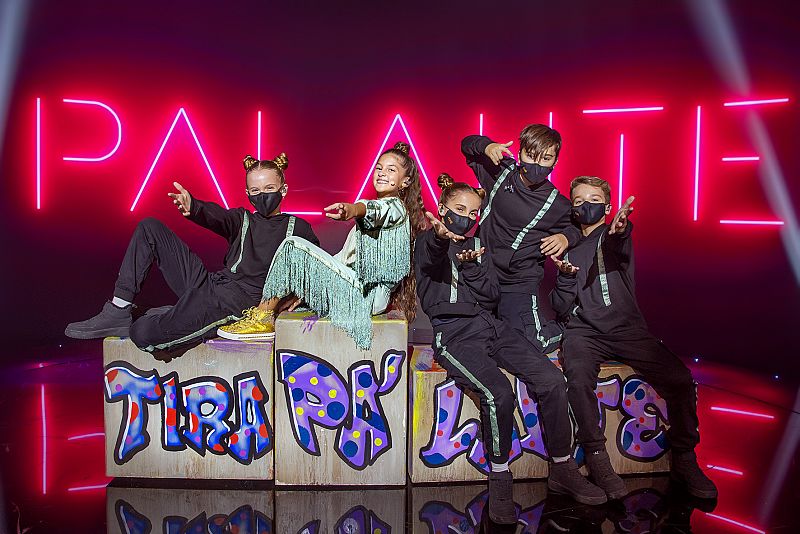  Soleá con sus bailarines: Tania, Lucía, Carlos e Iván