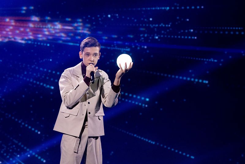  Oleksandr Balabanov de Ucrania con 'Vidkryvai 'Open Up'