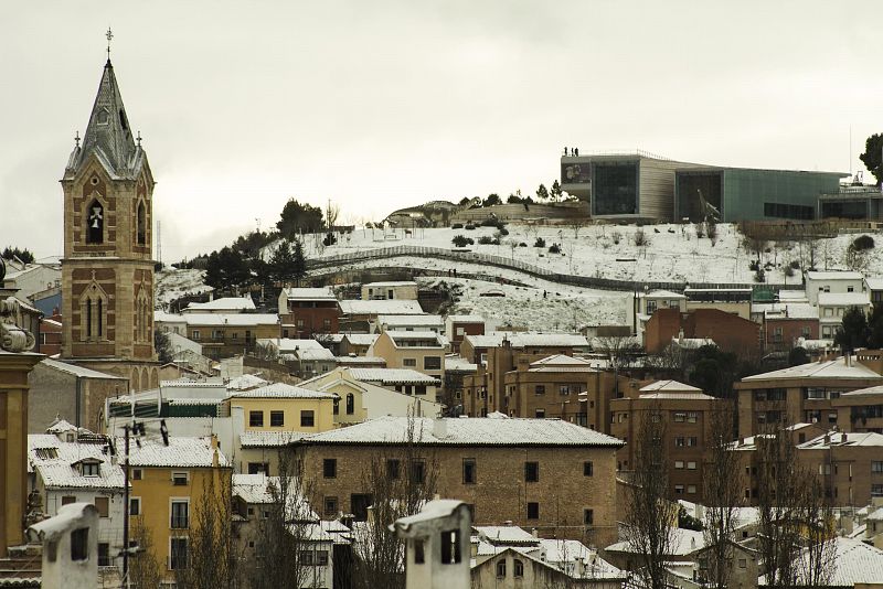 Estampa que ha dejado la nieve en la ciudad de Cuenca