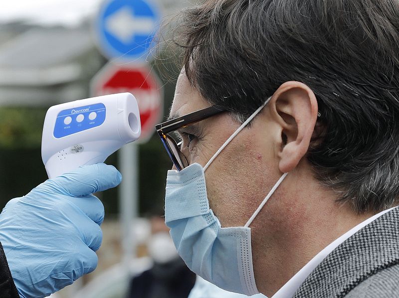 El candidato del PSC a la presidencia de la Generalitat, Salvador Illa