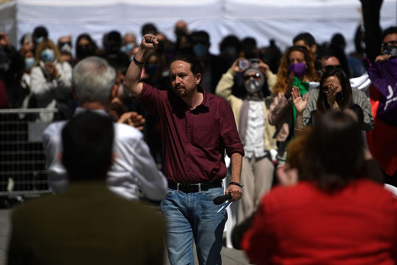 Pablo Iglesias en un acto en la plaza de Nelson Mandela de Lavapiés