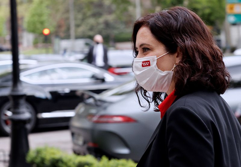 Isabel Díaz Ayuso acude a un encuentro económico