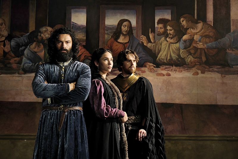 Aidan Turner, Matilda De Angelis y Freddie Highmore en 'Leonardo'
