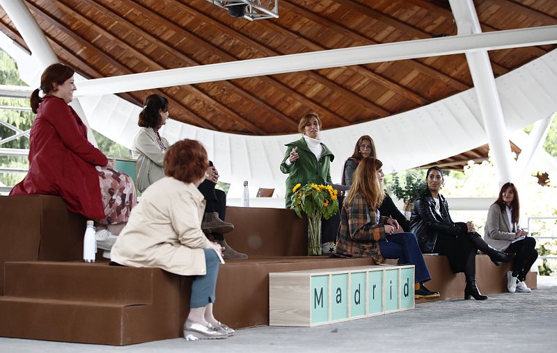 Acto de Más Madrid, con Mónica García