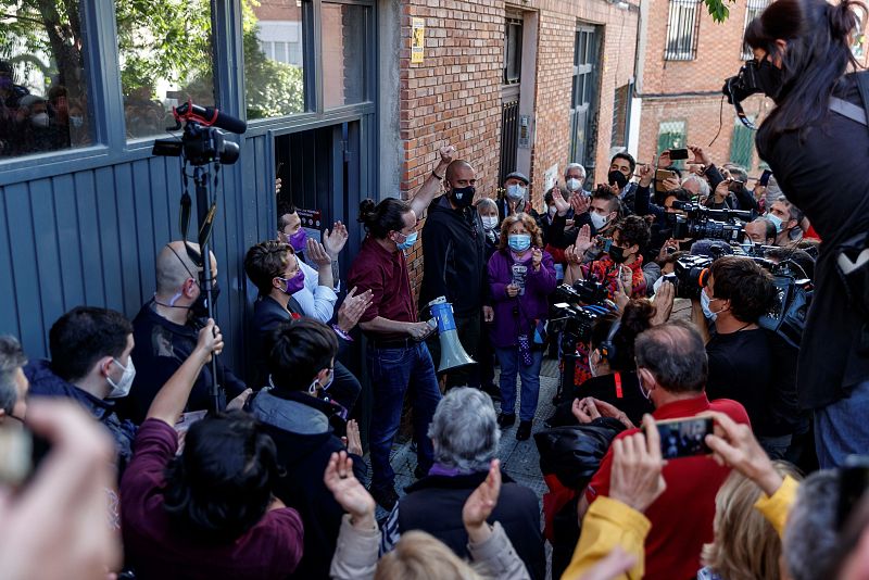 Acto de campaña de Pablo Iglesias con Isa Serra y Alberto Rodríguez