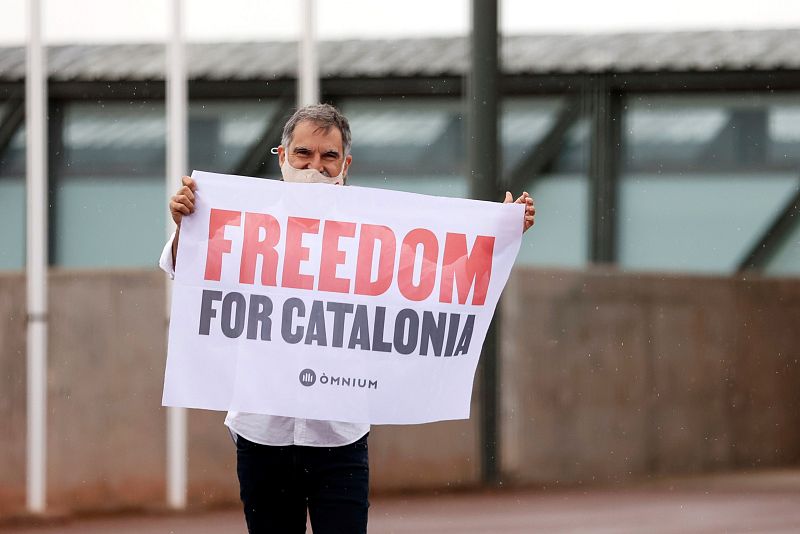 El presidente de Omnium regresa este miércoles al Centro Penitenciario de Lledoners tras disfrutar de un permiso, horas antes de salir de la cárcel tras la concesión de los indultos aprobada por el Gobierno.