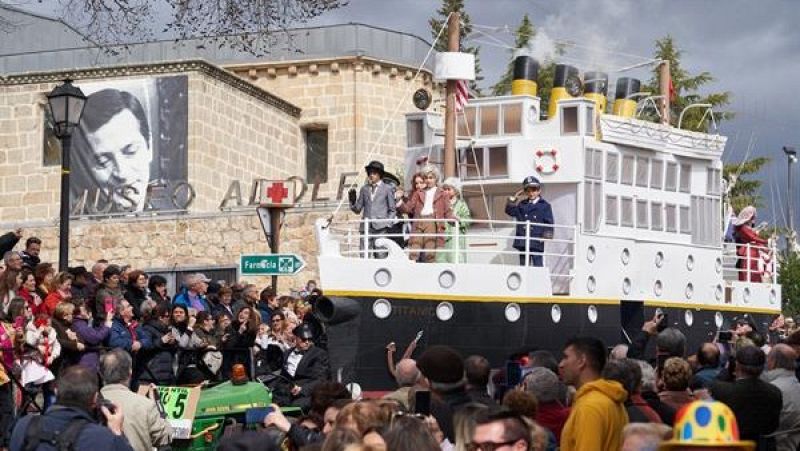 Carroza de Titanic en el Carnaval de Cebreros