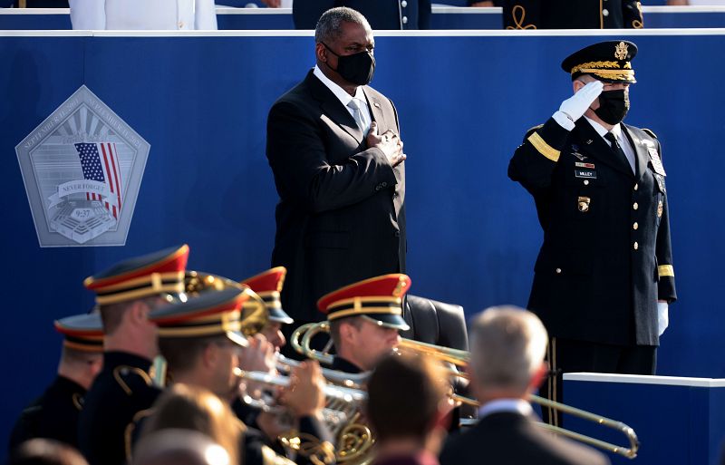 Homenaje militar en el Pentágono