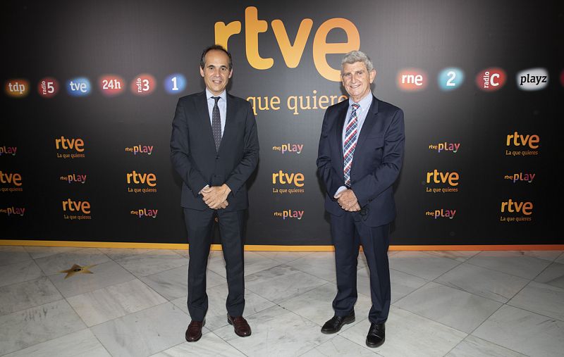 Francesc Vallès, secretario de Estado de Comunicación junto al presidente de RTVE, José Manuel Pérez Tornero