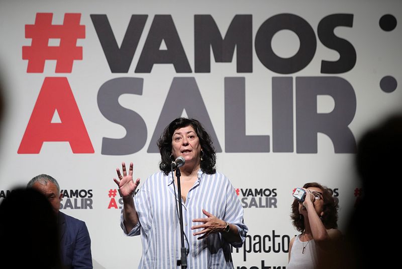 Almudena Grandes durante el acto de presentación de la iniciativa ciudadana "Vamos a Salir", por un pacto de reconstrucción social de España tras la crisis del COVID-19