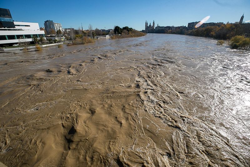 Consecuencias de la subida del río en Zaragoza