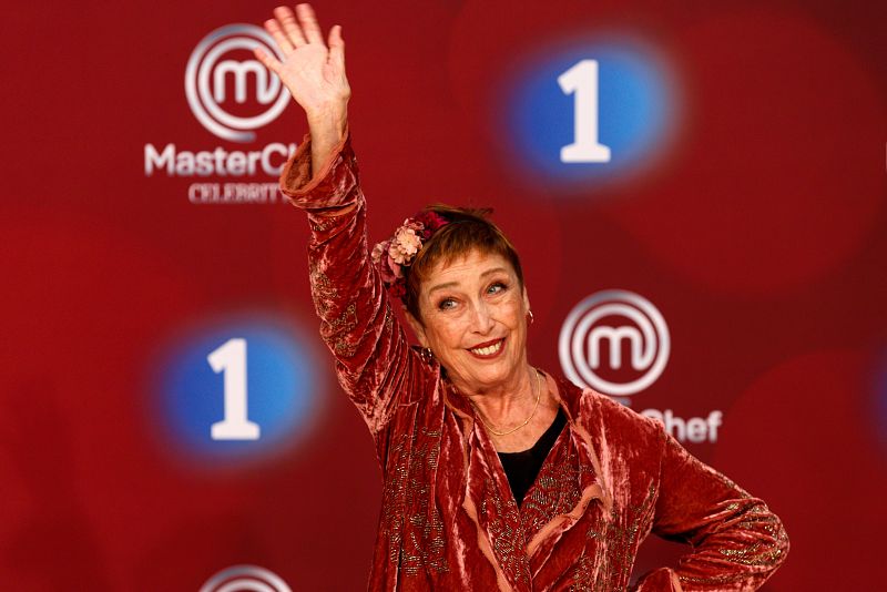 La actriz Verónica Forqué posa durante la presentación de la nueva temporada de Master Chef en el FesTVal de Vitoria.