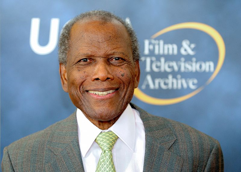 Sidney Poitier acude al estreno de la restaurada Muerte de un viajante en Los Angeles (09/08/2013)