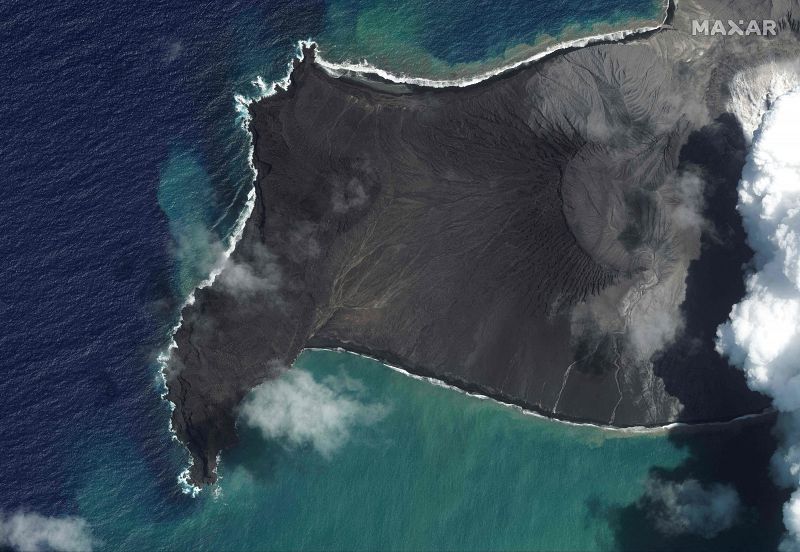 Tonga días antes de la erupción volcánica