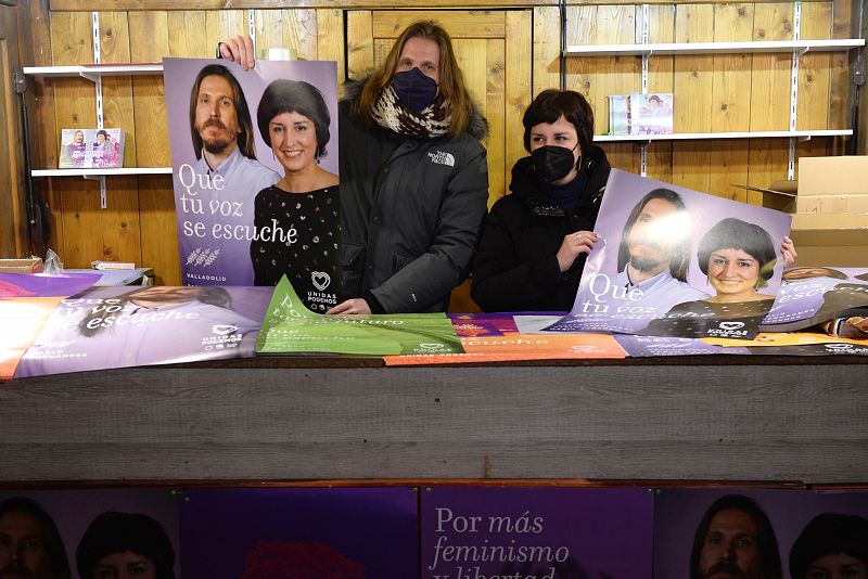 Unidas Podemos exhibe sus carteles de campaña