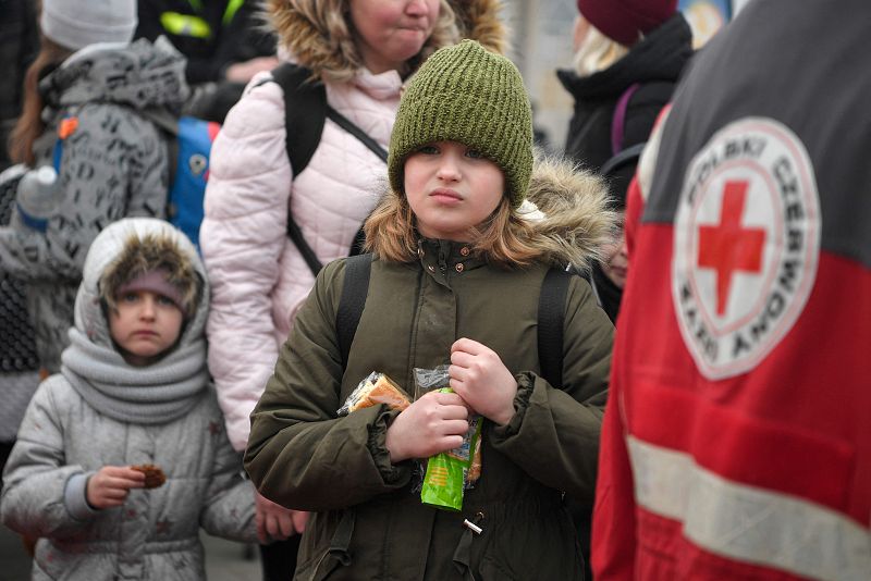 Casi la mitad de refugiados ucranianos son niños