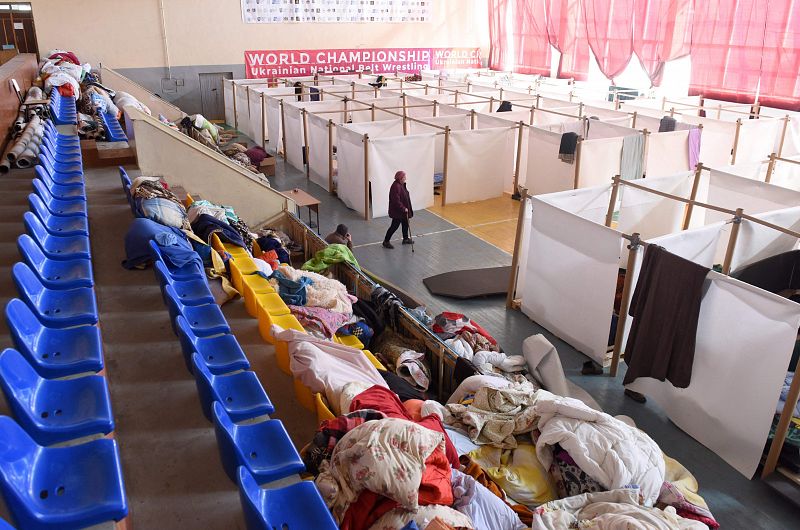 Refugio temporal para decenas de refugiados