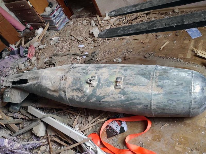 Proyectil sin explotar en una vivienda en Chérnigov