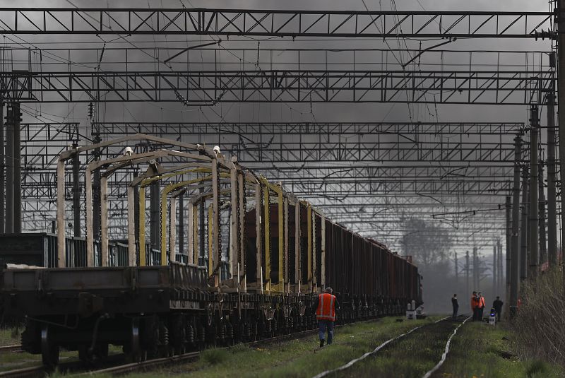 Los rusos atacan cinco estaciones de tren en el centro y oeste de Ucrania