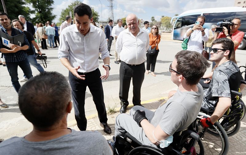 Moreno, en un acto con simpatizantes en Sevilla