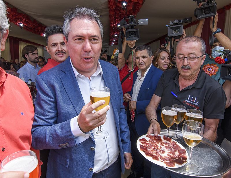 Una parada en el camino con jamón y cerveza