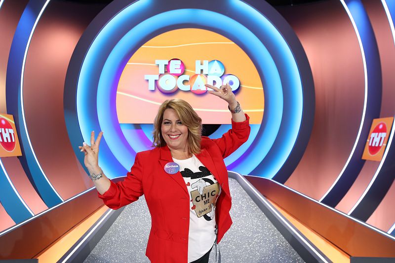 Si hay alguien capaz de dar buenos consejos sobre relaciones de pareja esa es Ainhoa, licenciada en psicología. Además, se define como una apasionada del cine y de la cultura en general.