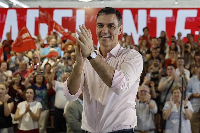 Sánchez carga contra el "túnel del tiempo" de PP y Vox en un acto en la Casa de Campo en Madrid