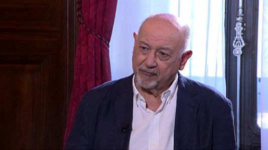 Juan Eslava Galán, escritor