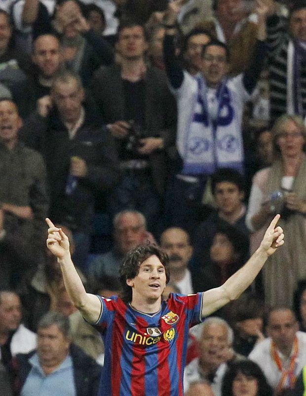 Messi, quién si no, apareció para marcar su séptimo gol al Real Madrid, el primero de la cuenta en la noche del Bernabéu del 10 de abril.