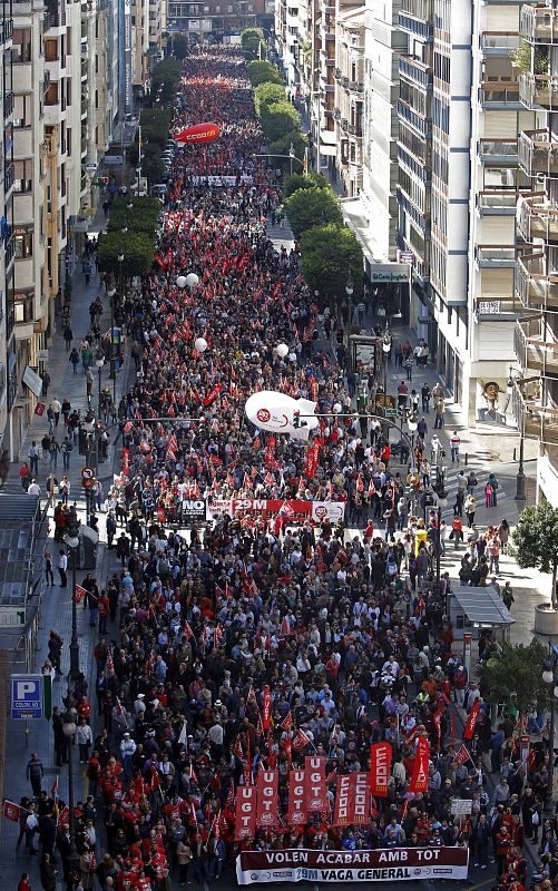 MANIFESTACIÓN EN VALENCIA CONTRA LA REFORMA LABORAL