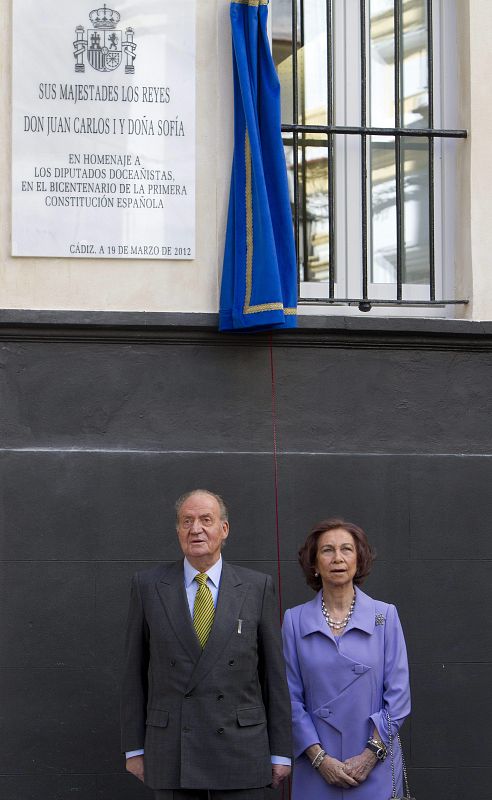 LOS REYES PRESIDEN LA CONMEMORACIÓN DEL BICENTENARIO DE LA CONSTITUCIÓN DE CÁDIZ