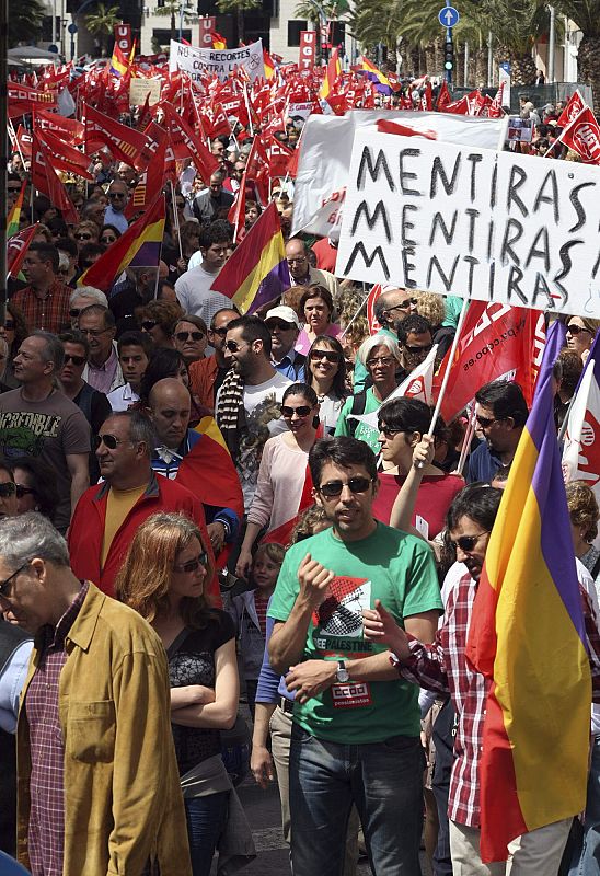 PROTESTA CONTRA LOS RECORTES DEL GOBIERNO