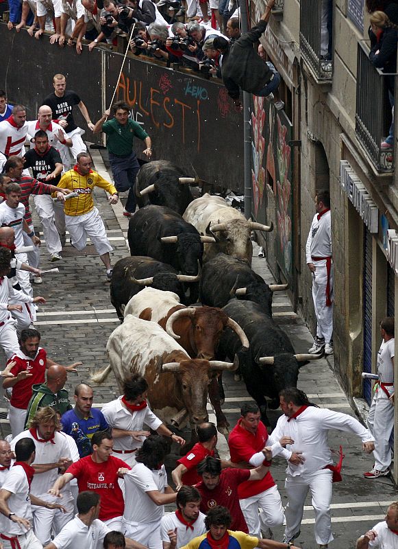 QUINTO ENCIERRO DE LOS SANFERMINES 2012