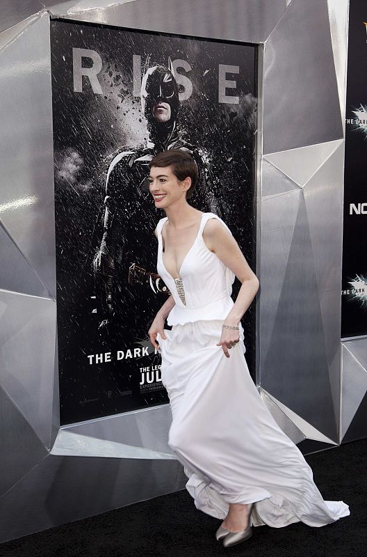 Anne Hathaway en la alfombra roja