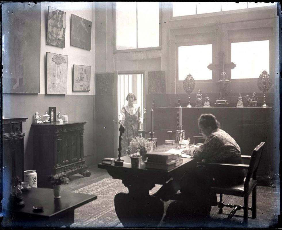 "Estudiante con una pipa", instalado en el estudio de Gertrude Stein (1922)
