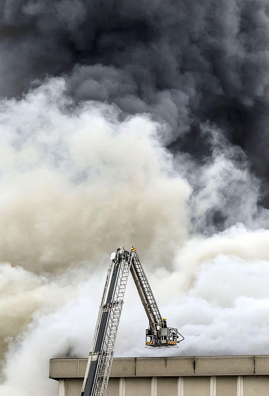 UN INCENDIO CAUSA DAÑOS MUY GRAVES EN LA FÁBRICA DE CAMPOFRÍO EN BURGOS