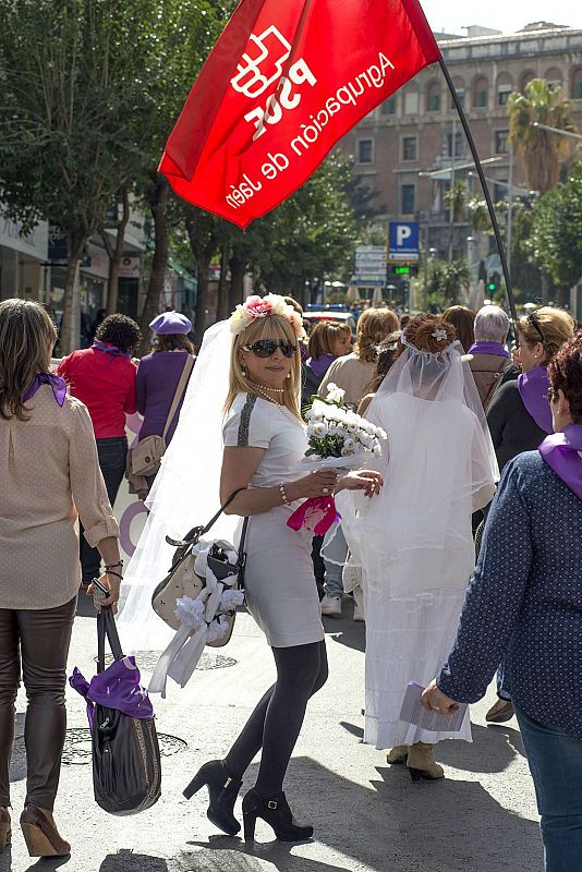 Vista de la manifestación en Jaén con motivo del Día Internacional de la Mujer.