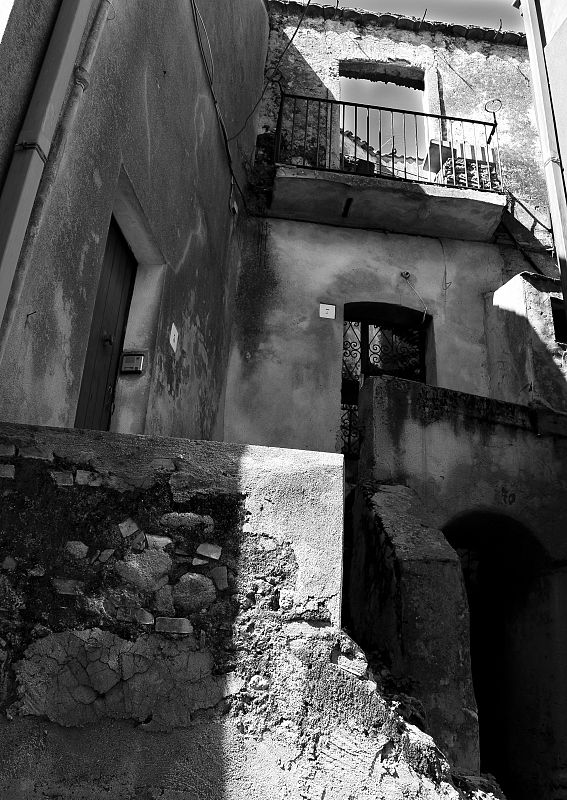 Casa abandonada en Riace