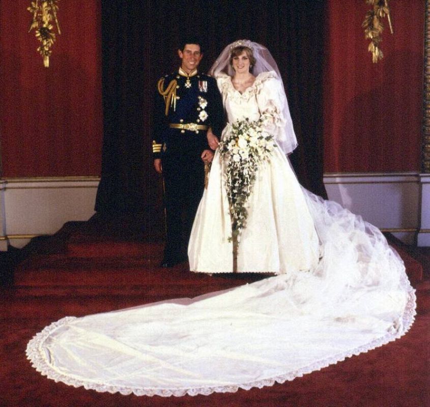 Carlos de Inglaterra y Diana de Gales se casaron el 29 de julio de 1981