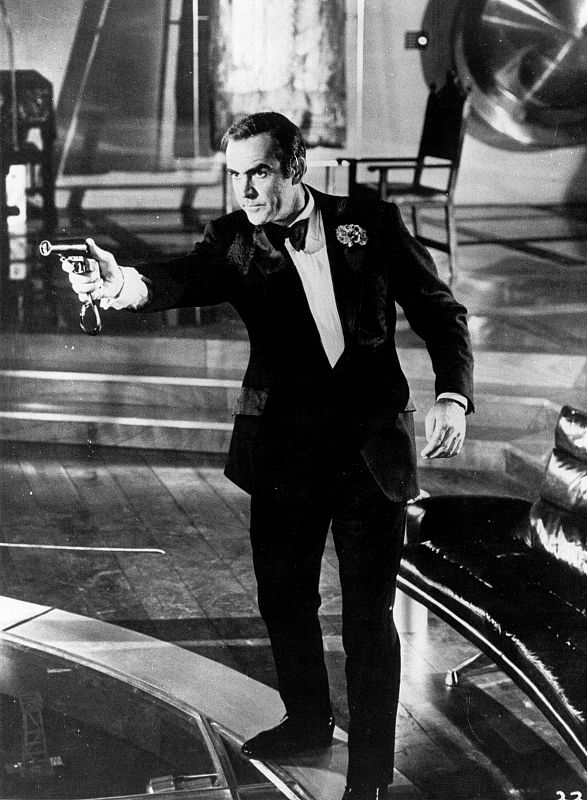 Sean Connery como James Bond, el agente 007