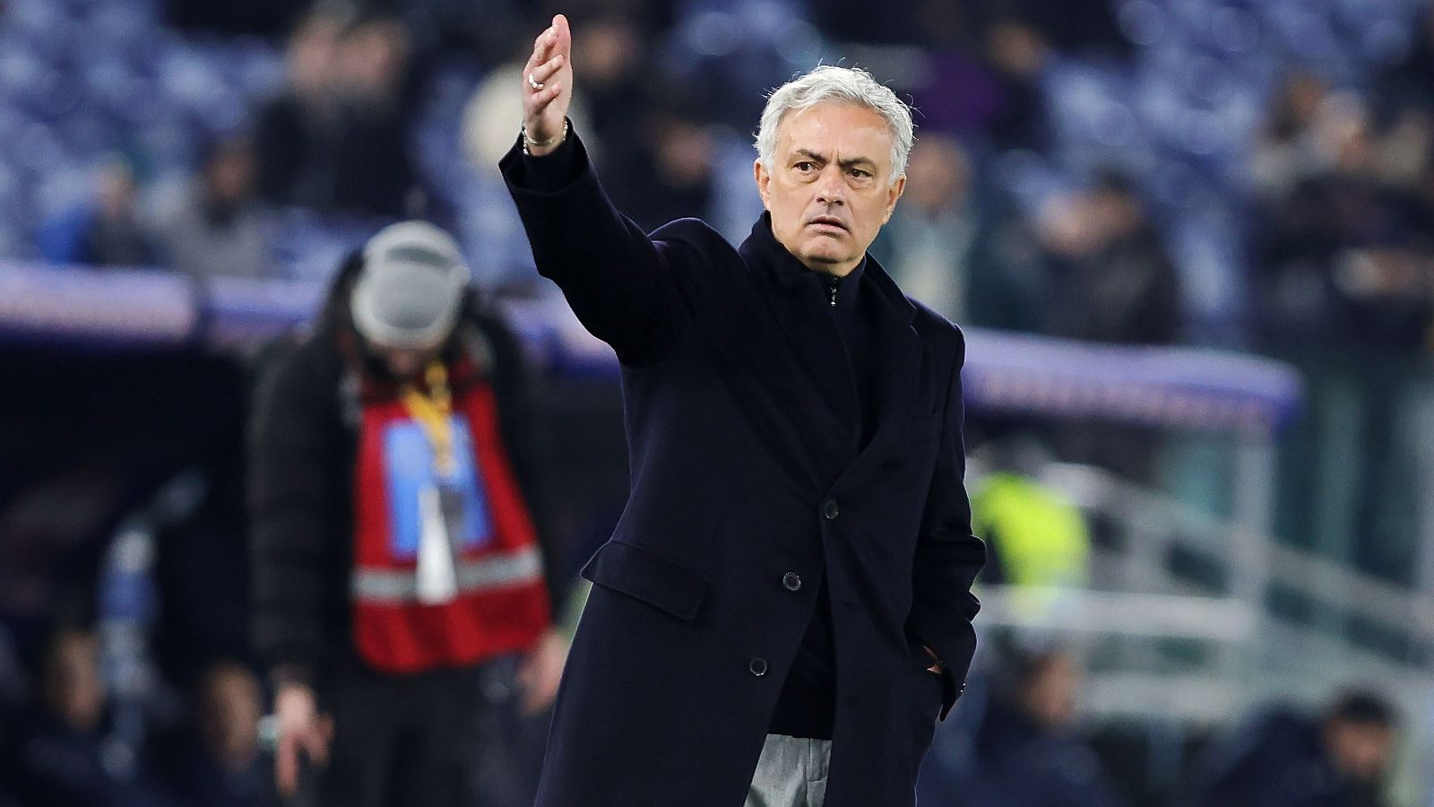 Mourinho deja de ser el entrenador de la Roma