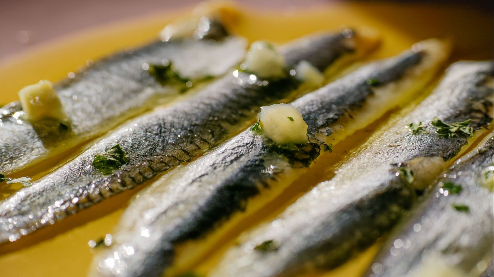 Elabora tus propios boquerones en vinagre con estos trucos