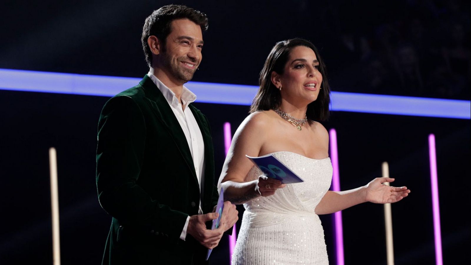 Marc Calderó y Ruth Lorenzo presentan el Benidorm Fest